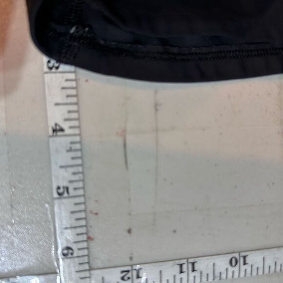 Under Armour women’s compression shorts size small black - Picture 5 of 8